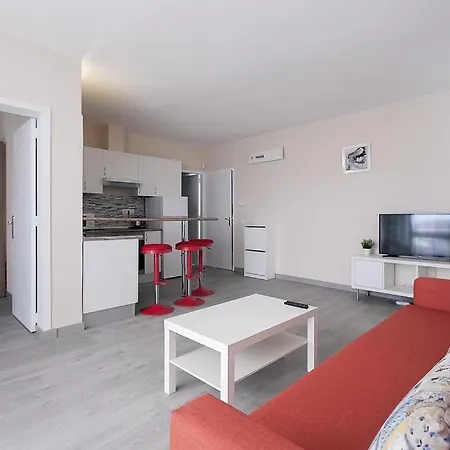 Apartament Frontera-primavera Apartment *